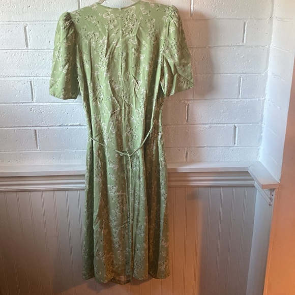 Rouje Green Floral Print Gabin Midi Dress Button Detail 38 Excellent Condition - Picture 7 of 8